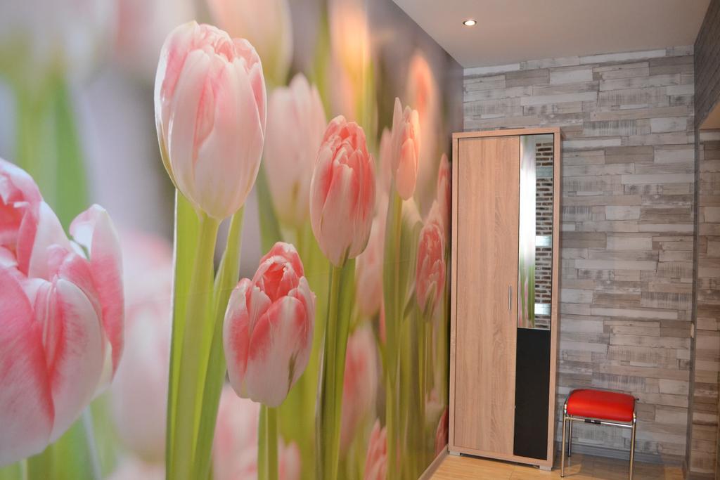 Apartment On Yuvilejnyj Avenue Kharkiv Exterior photo